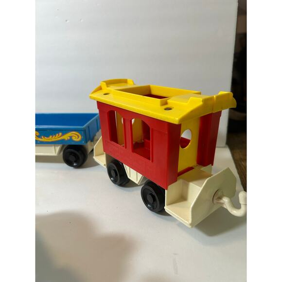 Vintage Fisher Price Circus Train •2 Lions • 2 Monkeys • 2 Bears • 1 Elephant - Picture 13 of 15